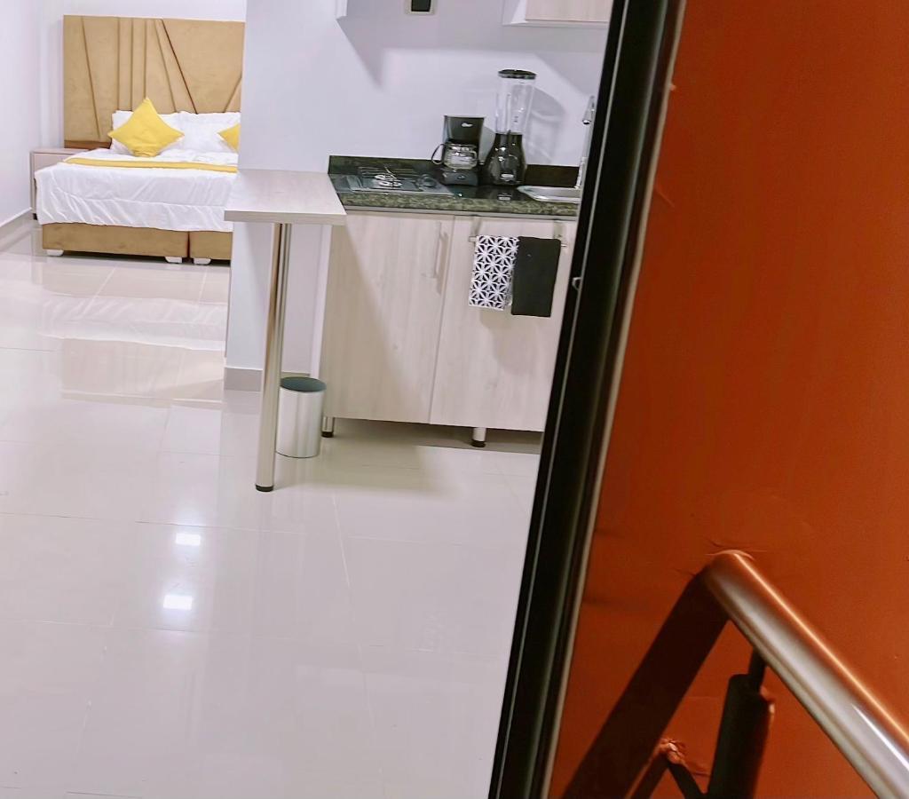 Gs Granada Suites Кали Экстерьер фото